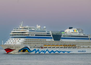 El crucero ‘AIDAsol’, viejo conocido de Gijón, regresa este sábado a los muelles de la ciudad