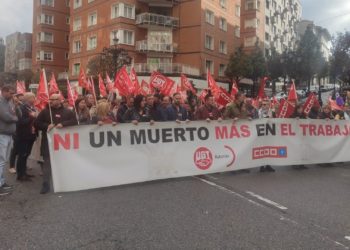 Los sindicatos mayoritarios se concentrarán el viernes en Oviedo contra la siniestralidad laboral tras el accidente de Tremañes
