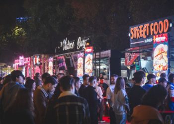 ‘Multiorgásmica’, la hamburguesa ‘made in Alicante’ que, para los gijoneses, es la mejor de España