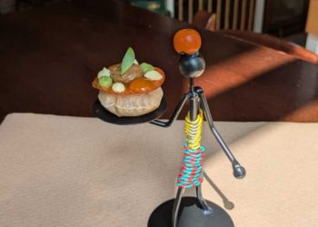 El arroz con ‘pitu’ de El Quinto gana la ‘Escalerona de Oro’ en el 17º Campeonato ‘Gijón de Pinchos’