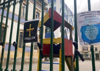 Espina llama a la calma a los docentes y a la sociedad: «Los cauces para el diálogo han estado y están abiertos»