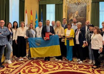 Gijón redobla su apoyo a Ucrania en el tercer año de guerra: «La ciudad siempre responde»