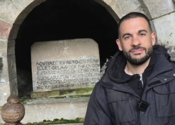 Roberto Vaquero: «Nos condenan a ser hosteleros o prostitutas. Hay que reindustrializar Asturias»