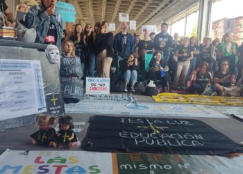 La paz vuelve a las aulas… Por ahora: las claves del preacuerdo entre Principado y sindicatos educativos