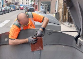 Guerra sin cuartel contra el mal olor en Gijón: EMULSA equipará con 1.500 plazas neutralizadoras sus contenedores