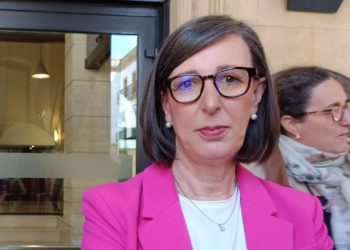 El Puerto se revuelve contra Foro por la petición de salida a Roqueñí: «Es frentista y desproporcionada»