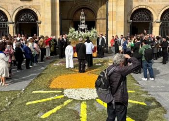 Algo más que ‘folixas’ en Gijón: la ciudad acogerá este domingo la tradicional procesión del Corpus Christi