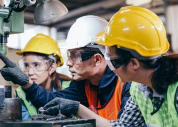 El Principado ofrecerá dos nuevos ciclos de FP y tres cursos de especialización para el curso 2025-2026