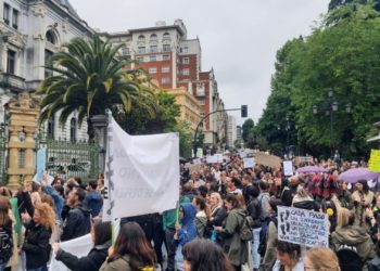 Barricadas, cortes de tráfico, nuevos encierros: los docentes intensifican sus movilizaciones