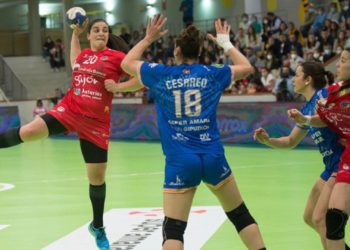 Podemos Gijón responsabiliza al Principado de que el Balonmano La Calzada renuncie a la División de Honor Oro
