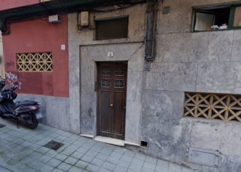 La Policía Nacional detiene a un hombre en relación al cadáver hallado en un cubo de basura en el centro de Gijón