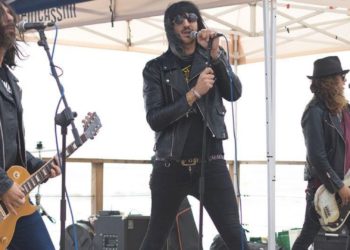 ¡Calienta, Ramoñas, que sales! Todo listo en Hermanos Castro para el arranque del Tsunami Xixón Festival