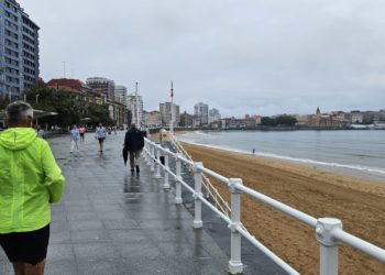 Fin de semana de tiempo inestable en Asturias, con claros, nubes y lluvias más persistentes el domingo