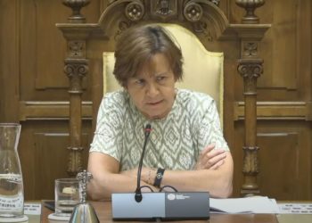 «Voy a dejar que termine… Si no, no acabo hoy», o el enfado de Moriyón durante la reprobación a Roqueñí