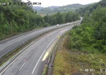 Nuevo drama en las carreteras asturianas: una mujer pierde la vida en un accidente de tráfico en la A-66