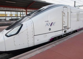 «Los empleos que genera el turismo deben quedarse en Asturias», claman CCOO y UGT en su apoyo a la huelga en AVE