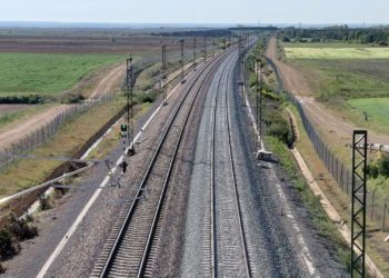 La alta velocidad entre Asturias y Madrid vuelve a verse limitada por obras en el trazado de ADIF