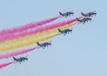 Sin Patrulla Águila… Pero con 500 drones: una ‘Fiesta del Cielo’ de altos vuelos tomará el firmamento de Gijón