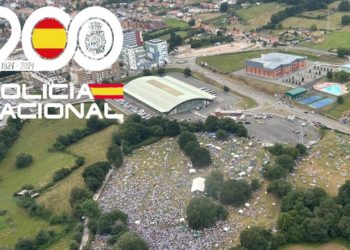 La Policía Nacional celebra el «buen comportamiento» del público asistente al Carmin de Pola de Siero