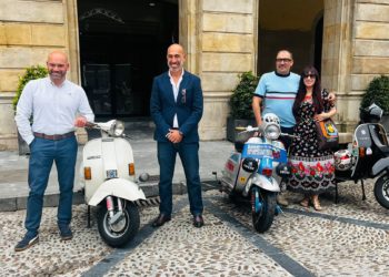 La «experiencia» del Ye-yé arranca con The Courettes: «La gente que viene disfruta de la ciudad y no de un recinto»