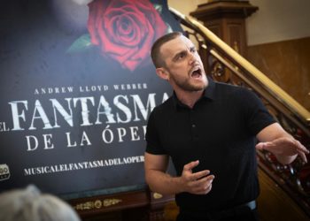 Gijón se transforma en París con la llegada de ‘El Fantasma de la Ópera’