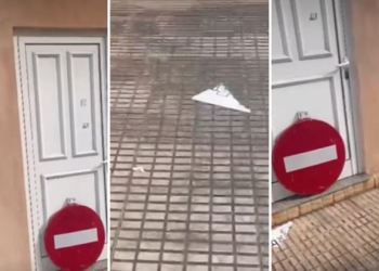 La sede del PSOE en Tapia amanece vandalizada en plena campaña contra el proyecto minero de Salave