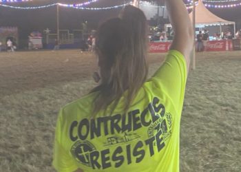 El botellazo contra un miembro de Tekila enturbia el ánimo en Contrueces: «Fue un acto triste y cobarde»