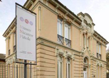 El inminente cierre indefinido del Museo Nicanor Piñole pone en guardia al PSOE y a IU de Gijón