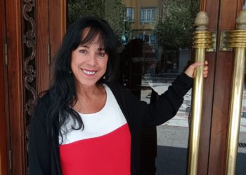 Laura Iglesia (Higiénico Papel): «Si me pierdo, buscarme en Magaluf»