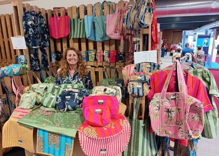 Moda artesanal de diseño cien por cien asturiano: Galata Sisters trae color a la FIDMA