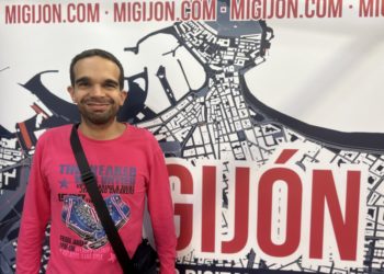 «Nos quitaron el derecho al voto y lo recuperamos»: El gijonés Antonio José Valdés pone voz a las personas con diversidad funcional