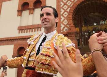 Ortega fue el triunfador en la tarde más esperada de la Feria de Begoña