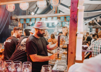 El Oktoberfest vuelve a Gijón y recupera su espacio «fetiche»