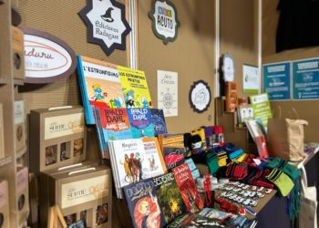 Negocios, cultura y llingua asturiana: la fórmula d’Iniciativa pol Asturianu p’arrasar na FIDMA