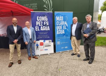 Gijón presenta la nueva factura de EMA y EMULSA y dice «adiós» al papel