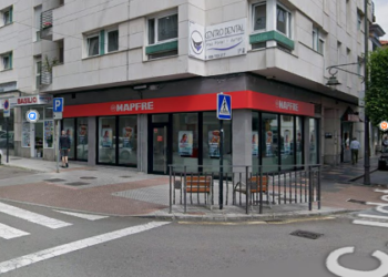 Fallece una mujer tras ser atropellada por un camión en Pola de Siero