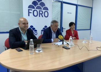 El respaldo previsible: Álvaro Muñiz, excandidato de Foro, avala sin fisuras el plan de Piñole del gobierno local