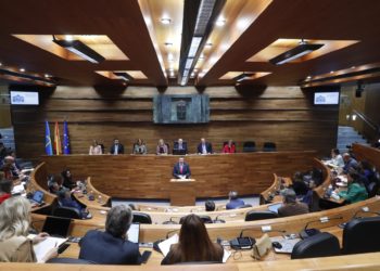 Barbón solicitará «directamente a la Comisión Europea antes de fin de año la eliminación del peaje»