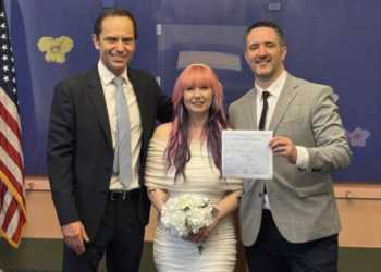 El gijonés José Ángel Abad, testigo inesperado de una boda en Nueva York