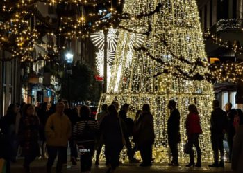 El importe del alumbrado de Navidad superará los 1,4 millones para reforzarlo en zonas deficitarias de Gijón