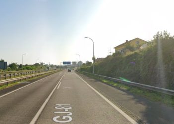 Atropello mortal en Gijón: fallece un peatón de 59 años arrollado por un coche en el acceso sur a la ciudad