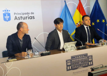 El Principado prepara un homenaje a los luchadores contra los incendios