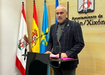 El socialista Alonso Ordiales renuncia al acta de concejal