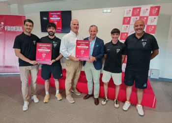 Un torneo infantil nacional rescata la memoria de Tino Grana, «persona clave en el devenir del baloncesto gijonés y asturiano»
