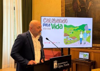 El programa ‘Caminando por la vida’ oferta 39 rutas por el concejo para personas mayores