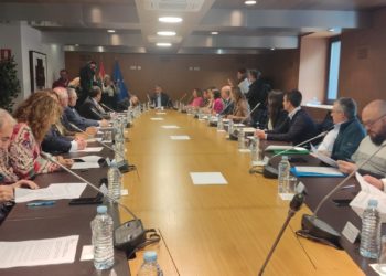 Unidos contra el peaje del Huerna: partidos, patronal y sindicatos reclaman su suspensión