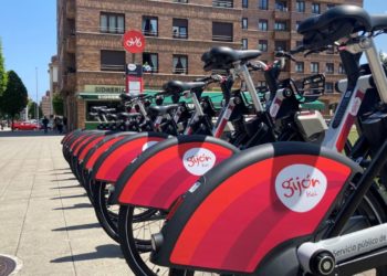 Tirón de orejas del OXM al Ayuntamiento: el contrato de GijónBici sí contempla aumentar la inversión