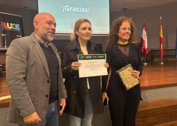 Éxito del IES Jovellanos en el Climathon Gijón: su proyecto para renaturalizar patios escolares se alza con la victoria