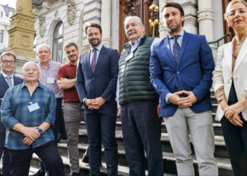 El PP adelanta al PSOE en la batalla cultural por La Laboral