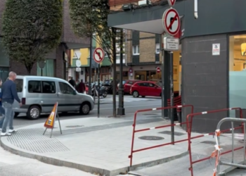 Mejora de la accesibilidad en Schulz: se elevarán 15 pasos de peatones entre Manuel Llaneza y Carbonera